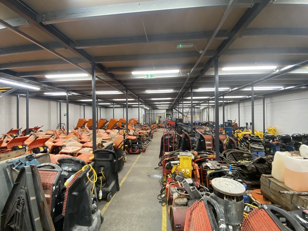 Industrial Unit in Wolverhampton - photo 3