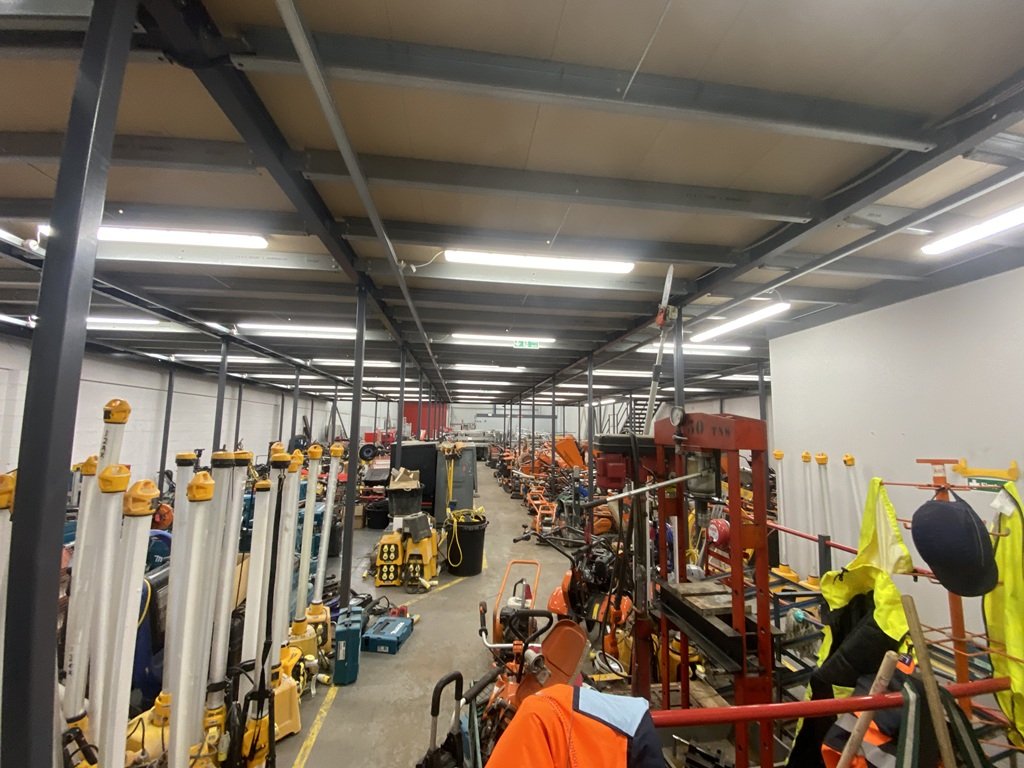 Industrial Unit in Wolverhampton - photo 4