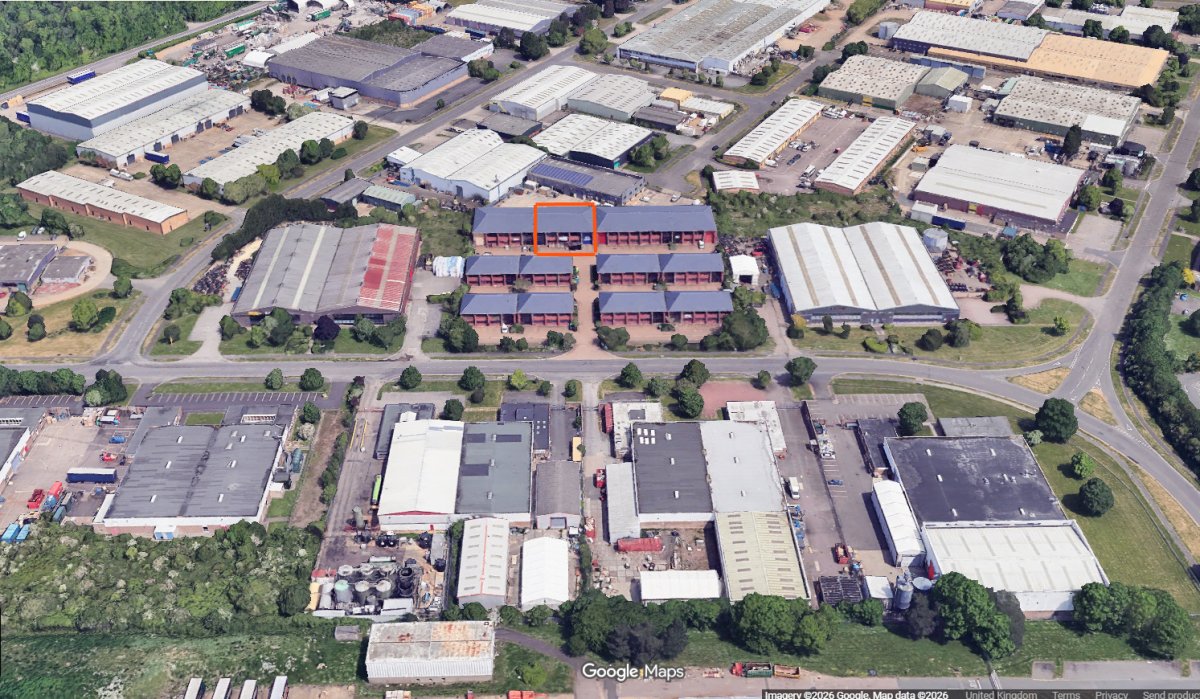 Industrial Unit in Earlstrees Industrial Estate - photo 2