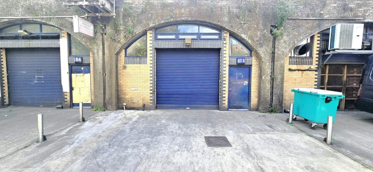 Industrial Unit in Bethnal Green, London - photo 3
