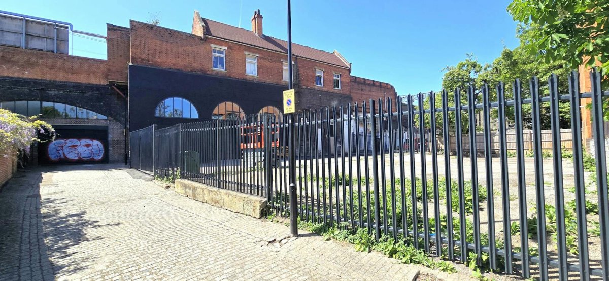 Industrial Unit To Let, Hackney, London