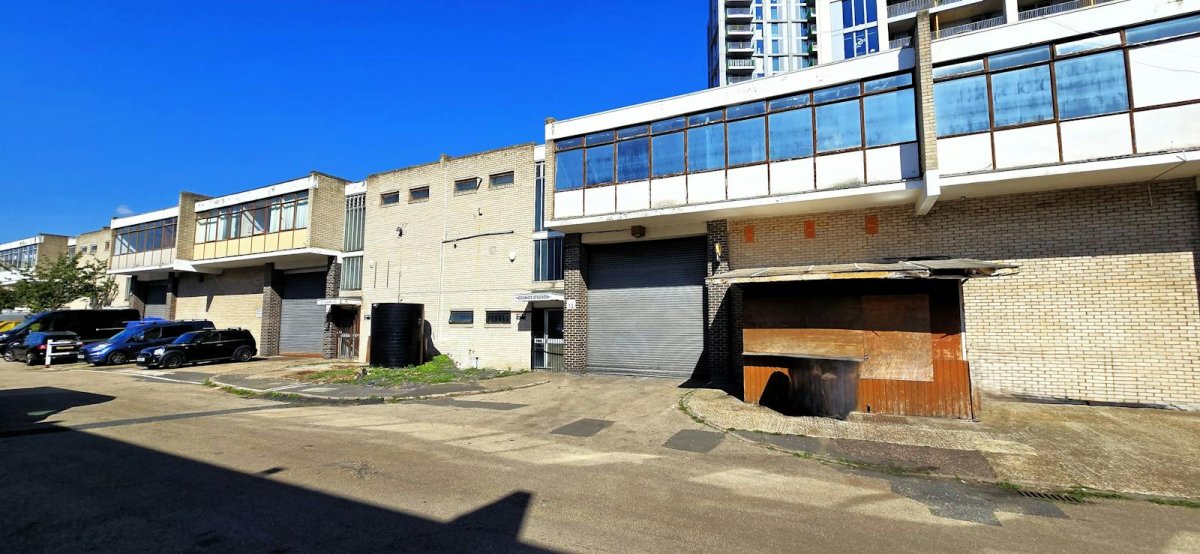 Industrial Unit in Abbey Wood, London - photo 3