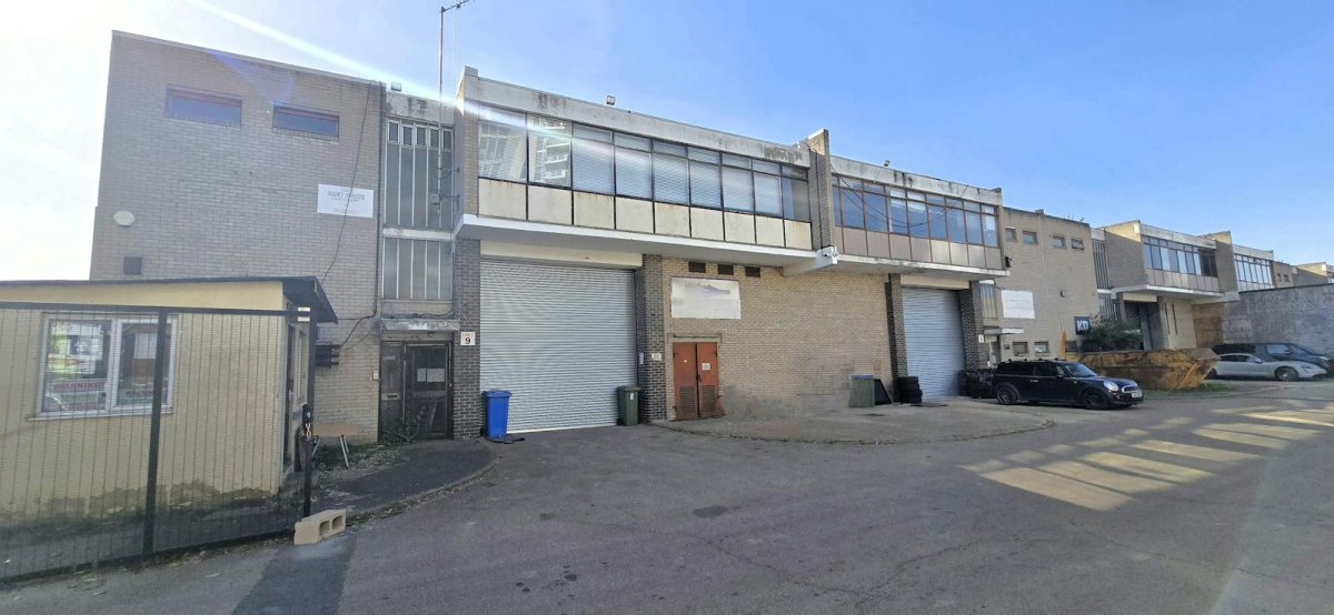 Industrial Unit in Abbey Wood, London