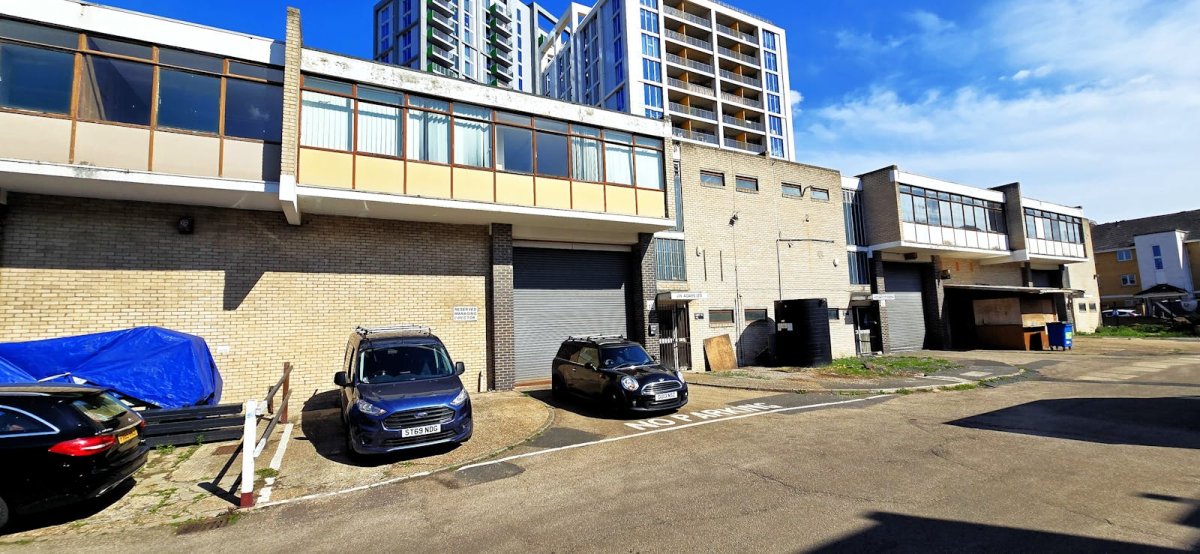 Industrial Unit To Let, Abbey Wood, London