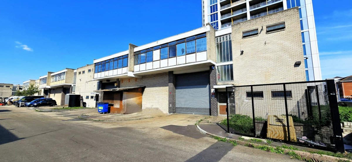 Industrial Unit in Abbey Wood, London
