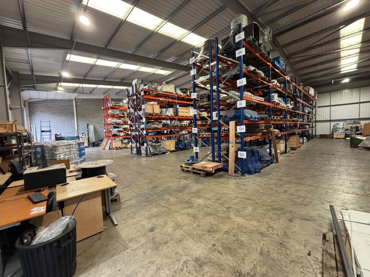 Industrial Unit in Coalville - photo 4