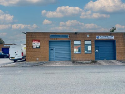 Industrial Unit in Kingswinford - photo 3