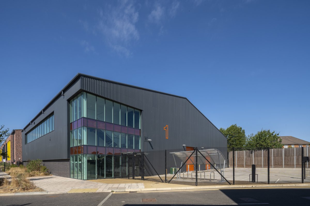 Industrial Unit in Harrow - photo 4