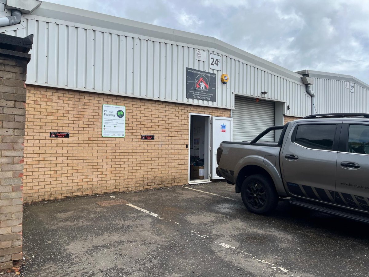 Industrial Unit in Stevenage - photo 2