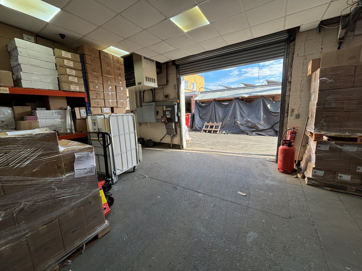 Industrial Unit in Leicester - photo 4