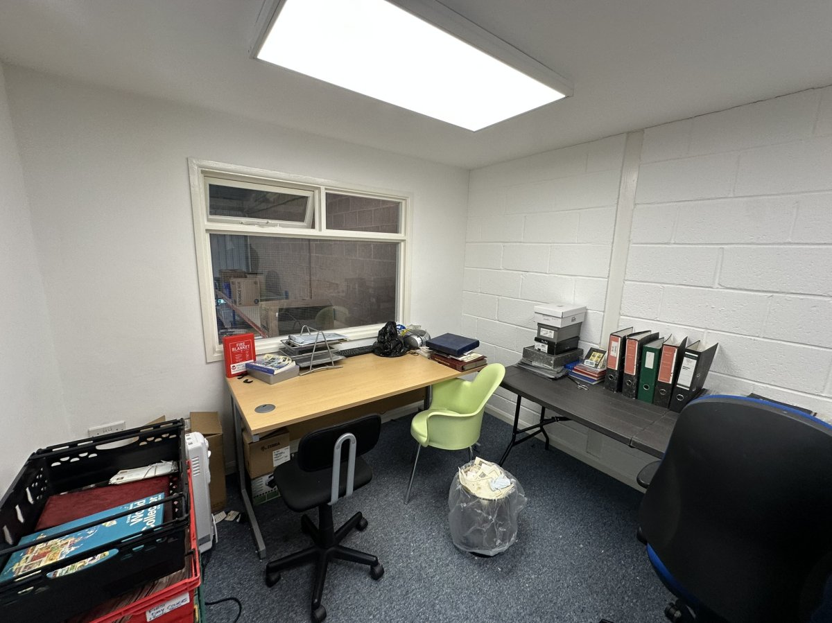 Industrial Unit in Marsh Barton Trading Estate - photo 4