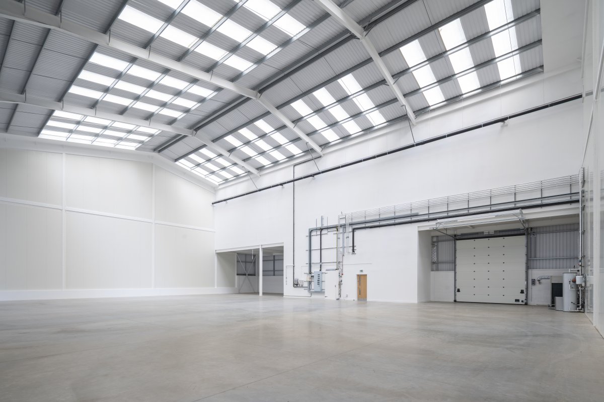 Industrial Unit in Harrow - photo 2