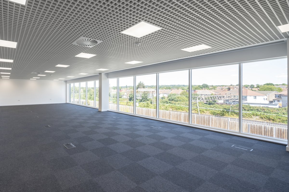 Industrial Unit in Harrow - photo 4