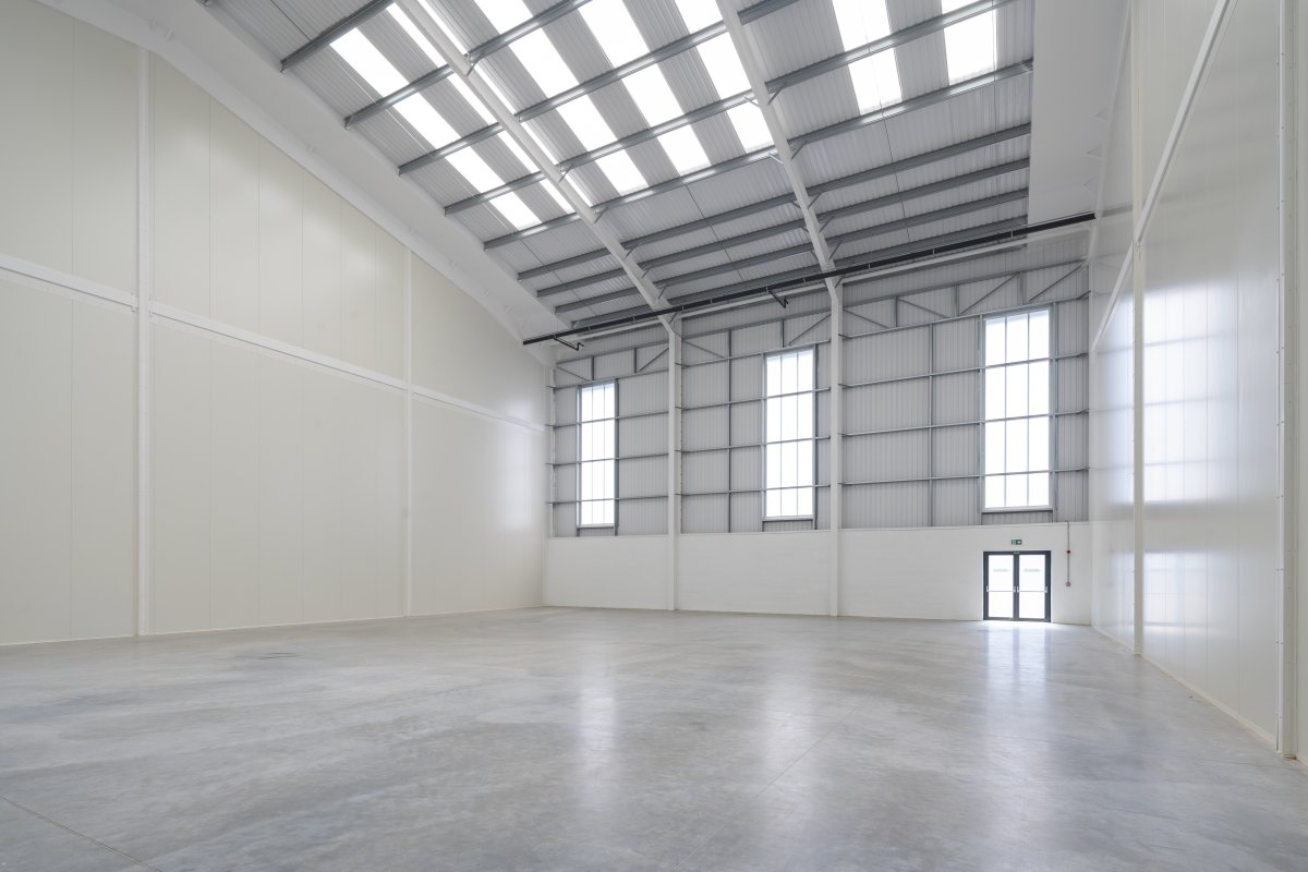 Industrial Unit in Harrow - photo 3