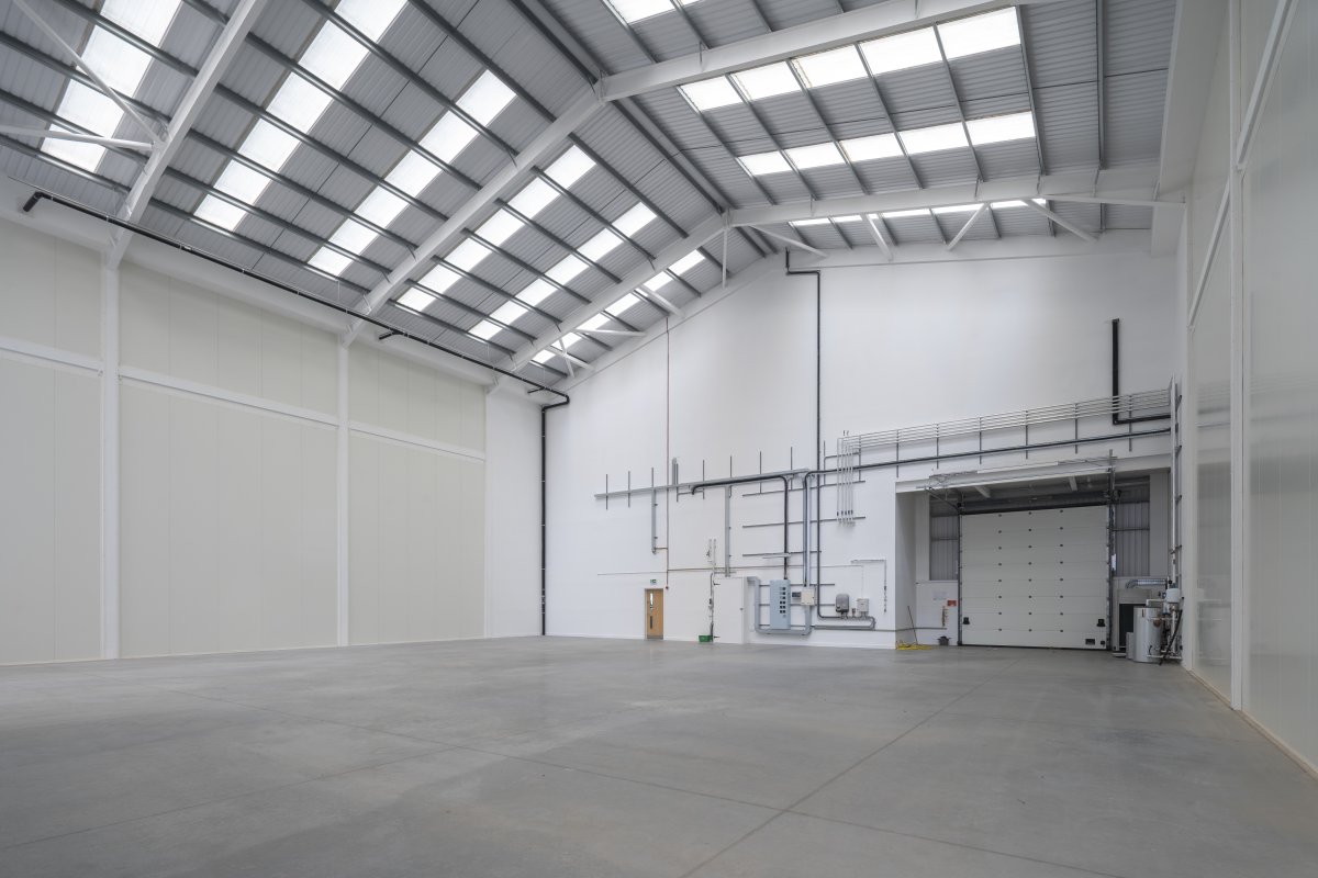 Industrial Unit in Harrow - photo 2