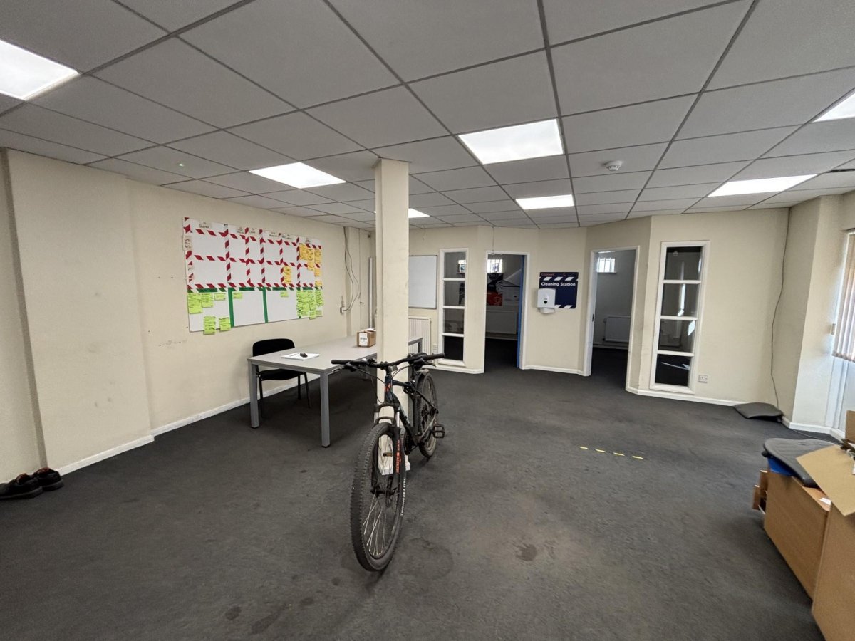 Industrial Unit in Wigston - photo 4