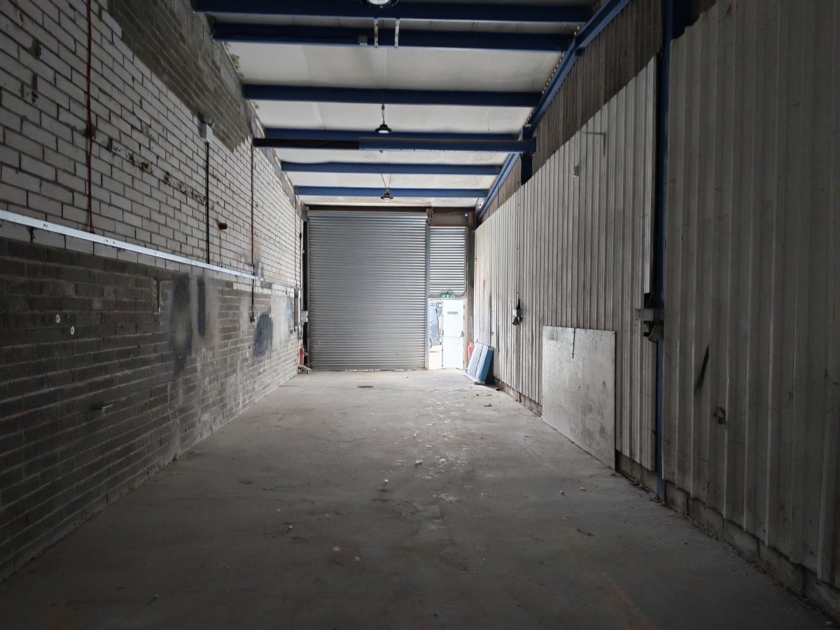 Industrial Unit in Great Yarmouth - photo 3