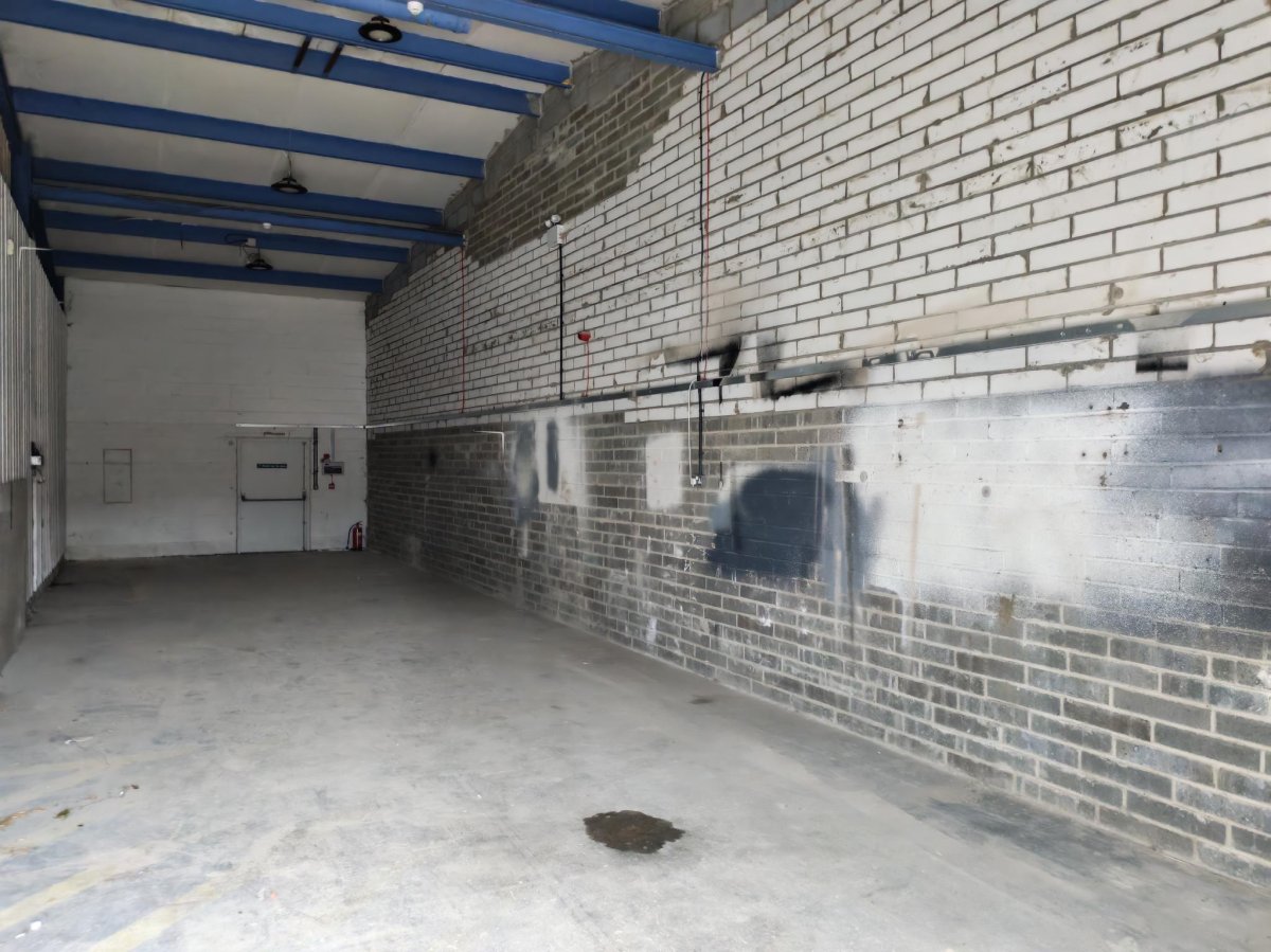 Industrial Unit in Great Yarmouth - photo 4