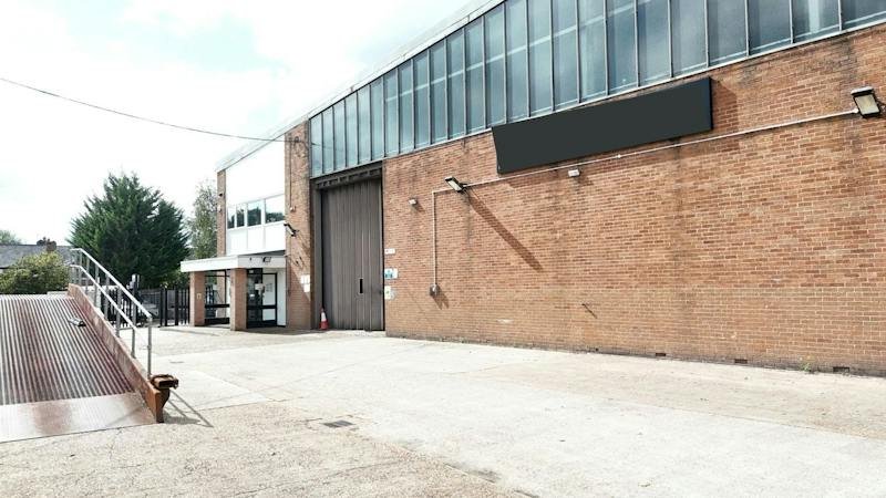 Industrial Unit To Let, Petersfield, Hampshire
