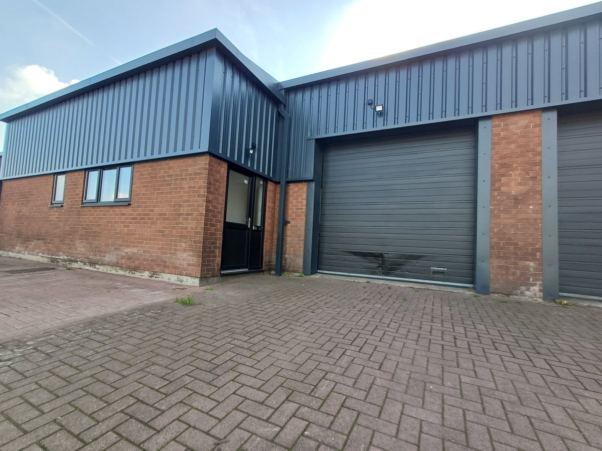 Industrial Unit in Corby - photo 4