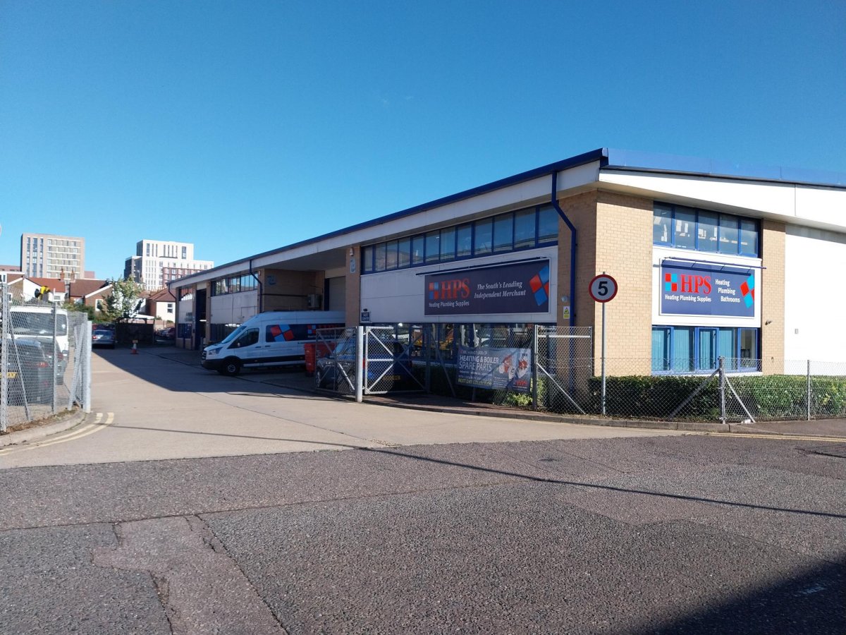 Industrial Unit To Let, Hove, East Sussex