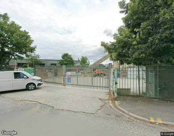 Industrial Unit To Let, Wembley, London