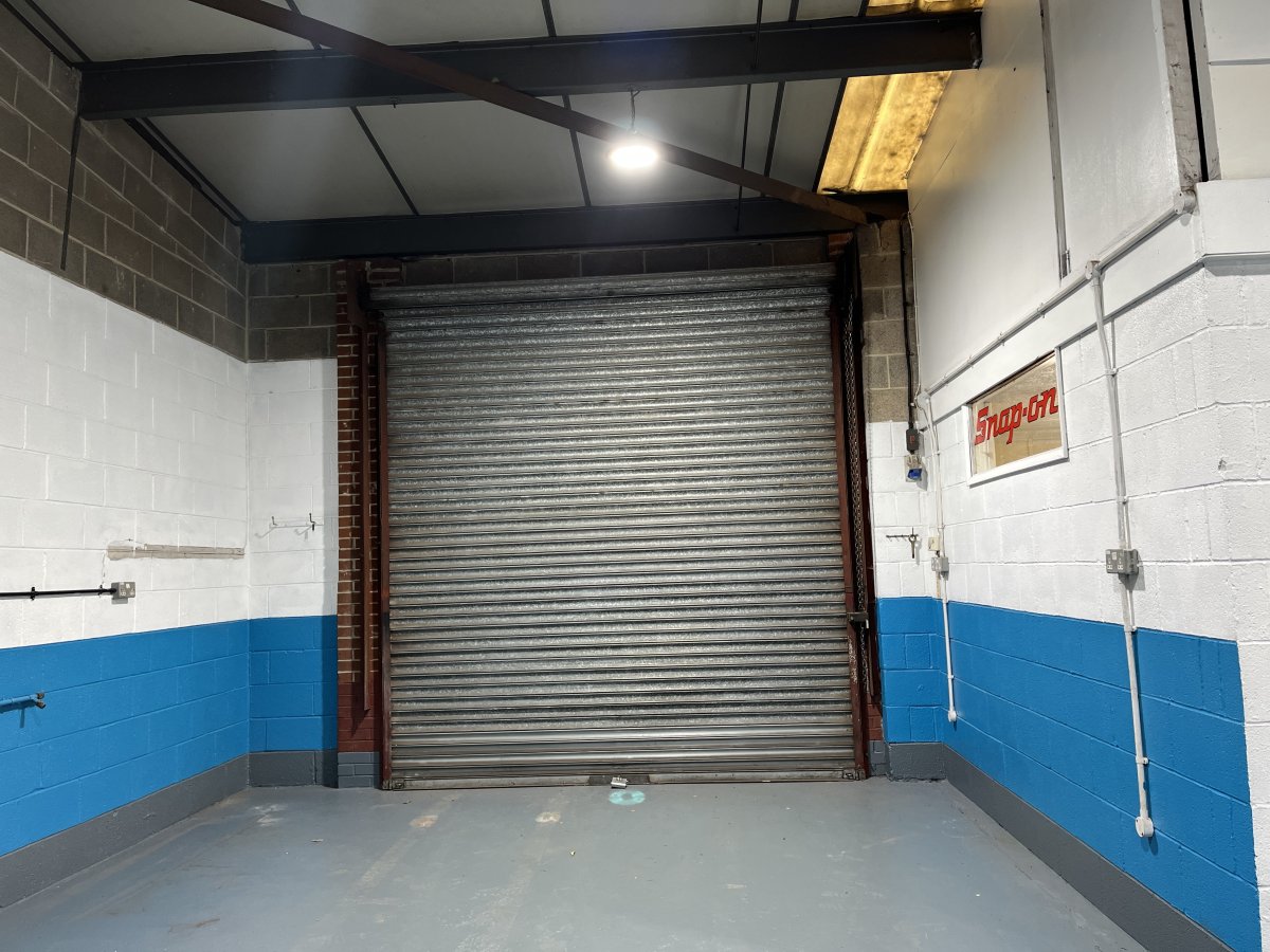 Industrial Unit in Loughborough - photo 4