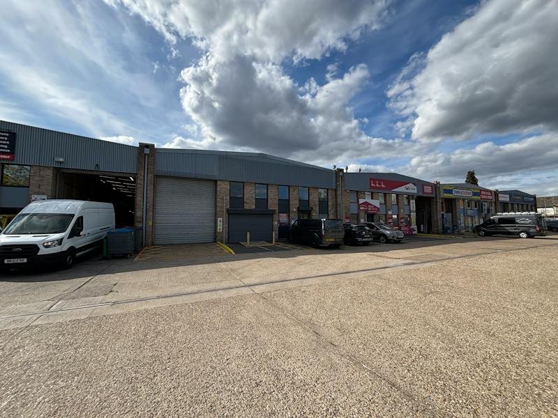 Industrial in Weybridge