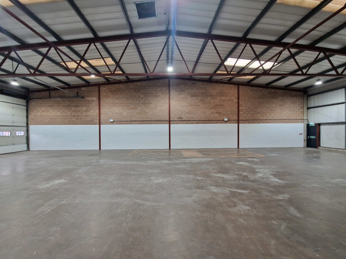 Industrial Unit in Exeter - photo 2