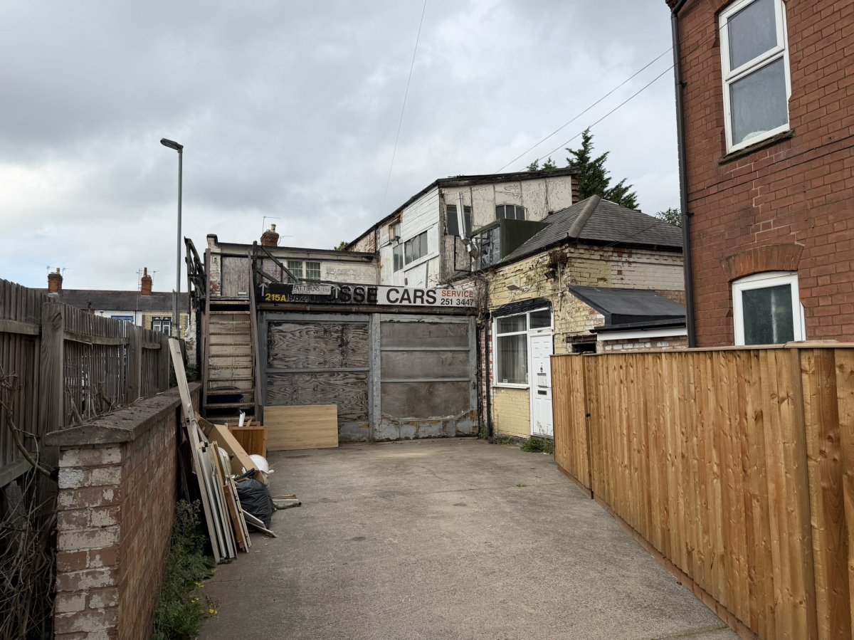 Industrial Unit in Leicester - photo 2
