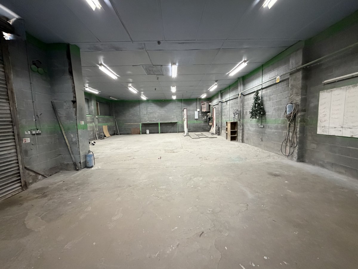 Industrial Unit in Long Eaton - photo 4