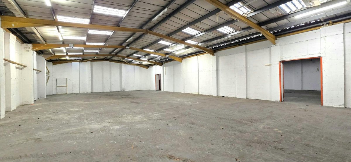 Industrial Unit in Abbey Wood, London - photo 4