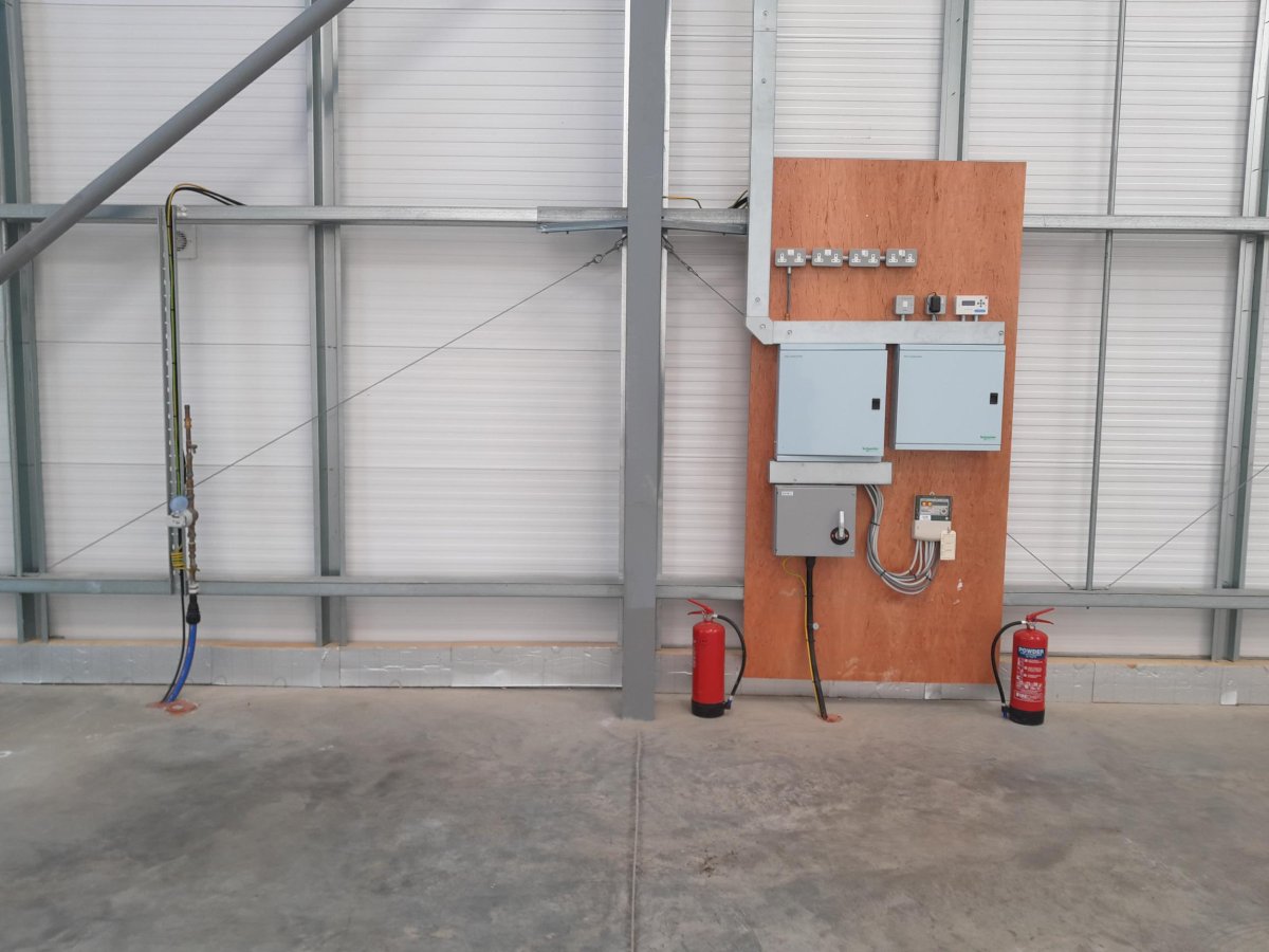 Industrial Unit in Ashford - photo 4