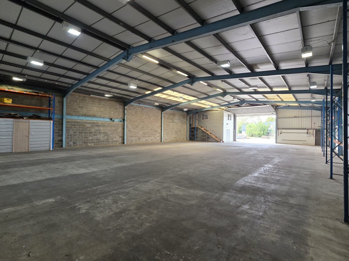 Industrial Unit in Newchurch - photo 4