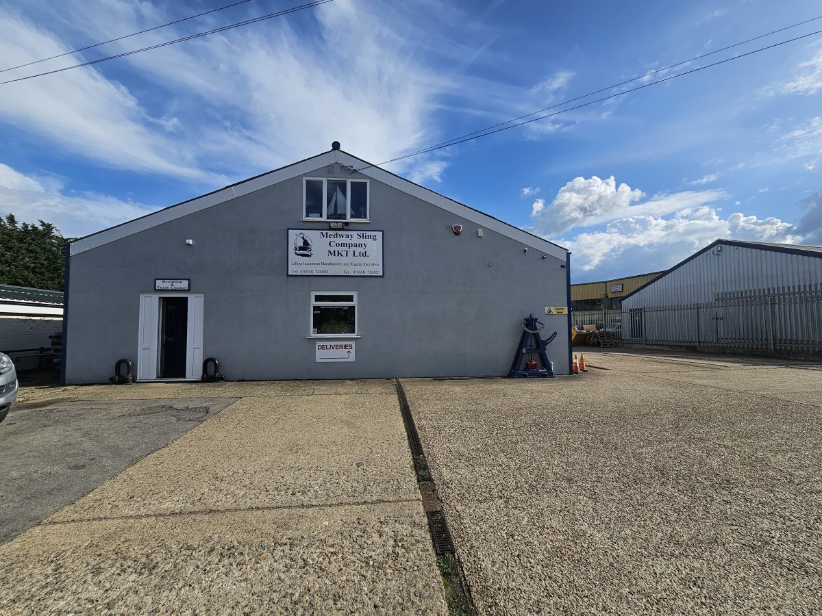 Industrial Unit in Rochester - photo 2