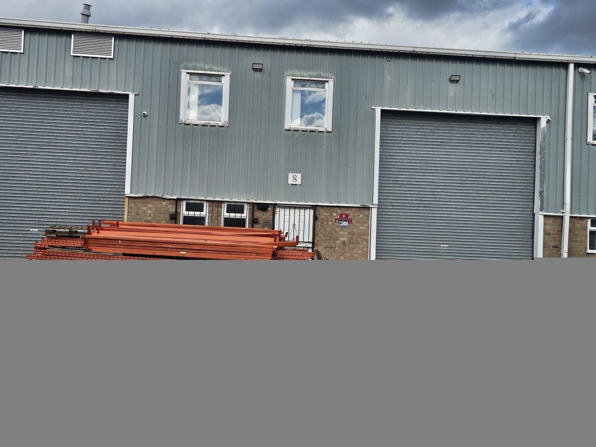 Industrial in Sittingbourne
