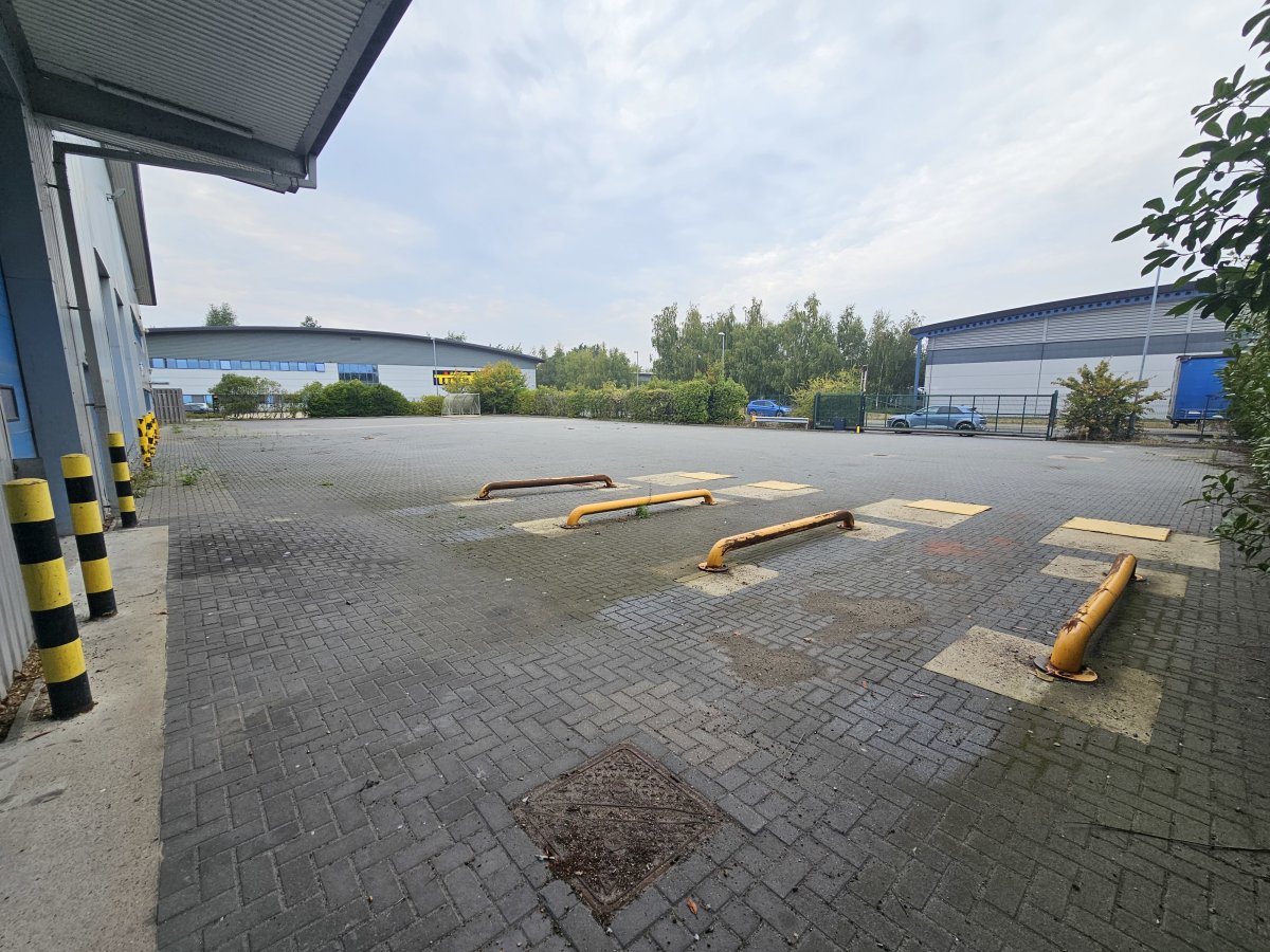 Industrial Unit in Sittingbourne - photo 2