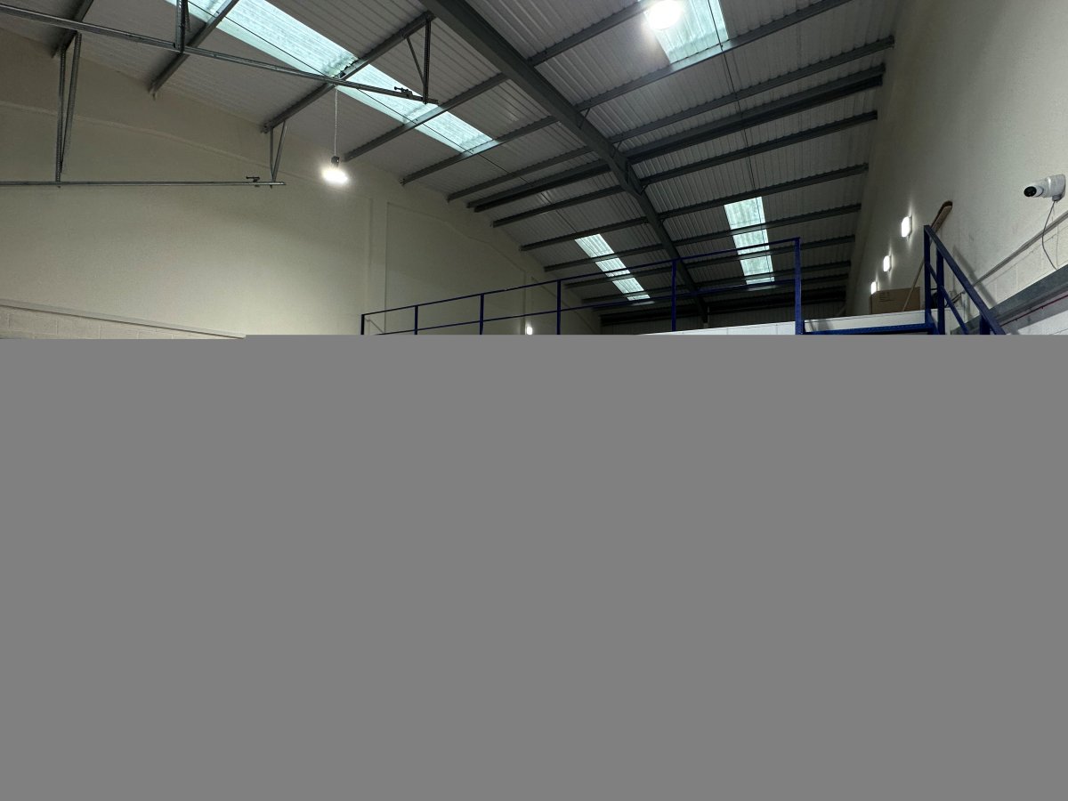 Industrial Unit in Exeter - photo 3