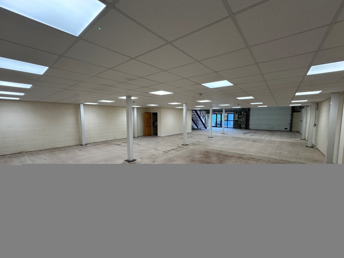 Industrial Unit in Exeter - photo 4