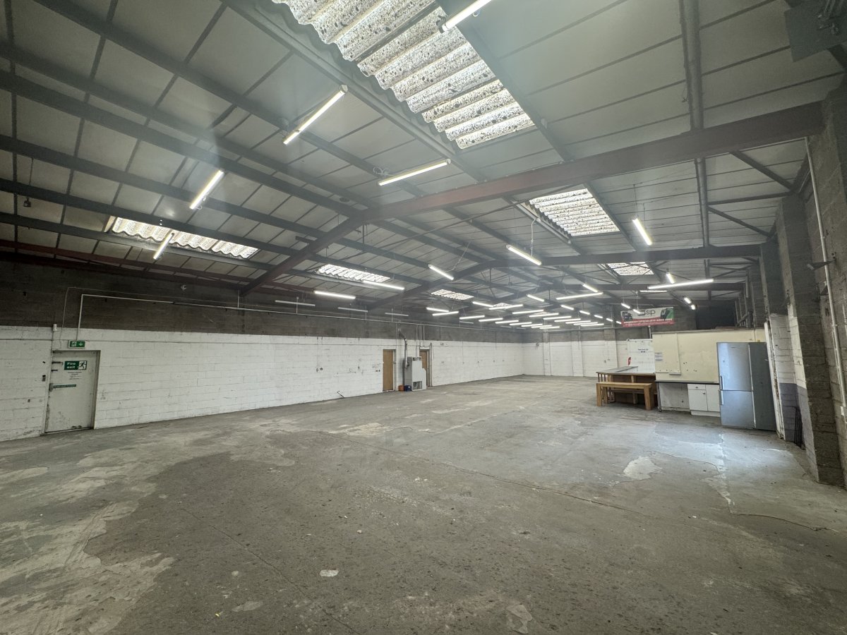 Industrial Unit in Coalville - photo 4