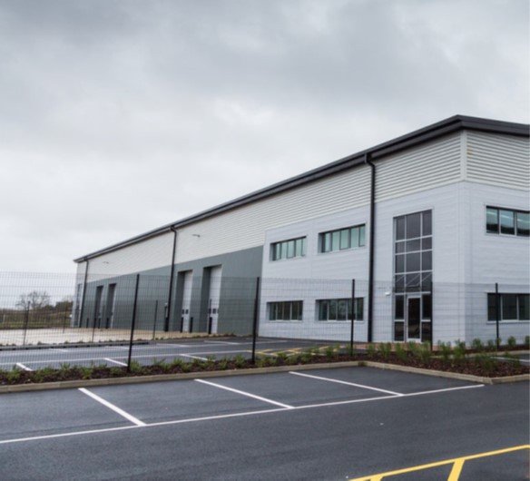 Industrial Unit in Market Harborough - photo 2