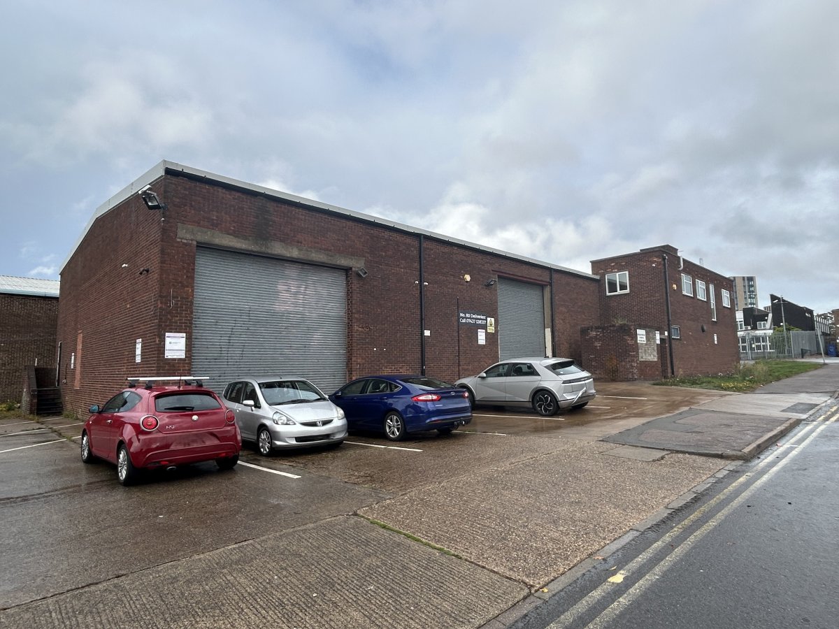 Industrial Unit in Leicester - photo 3