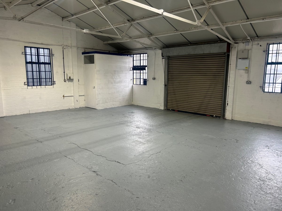 Industrial Unit in Burton-On-The-Wolds - photo 3