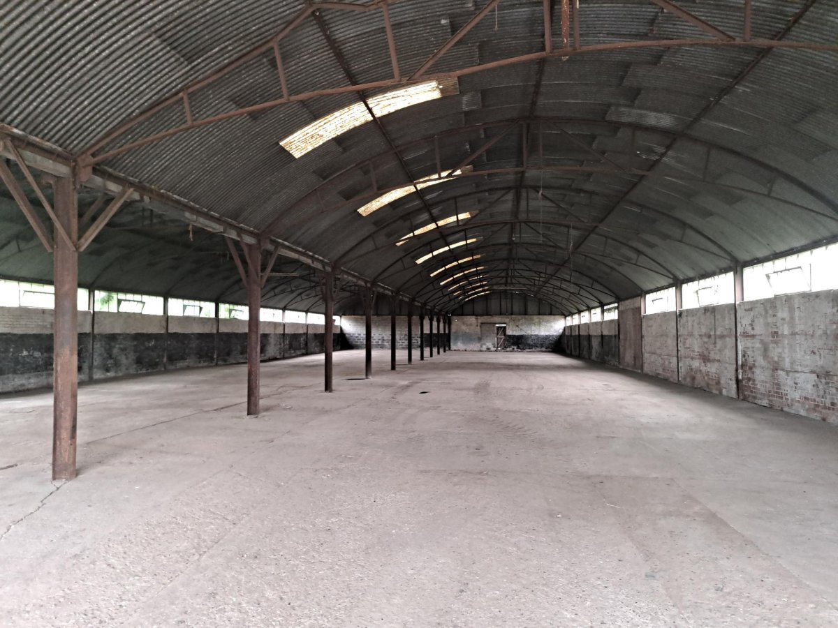 Industrial Unit in Bedford - photo 3