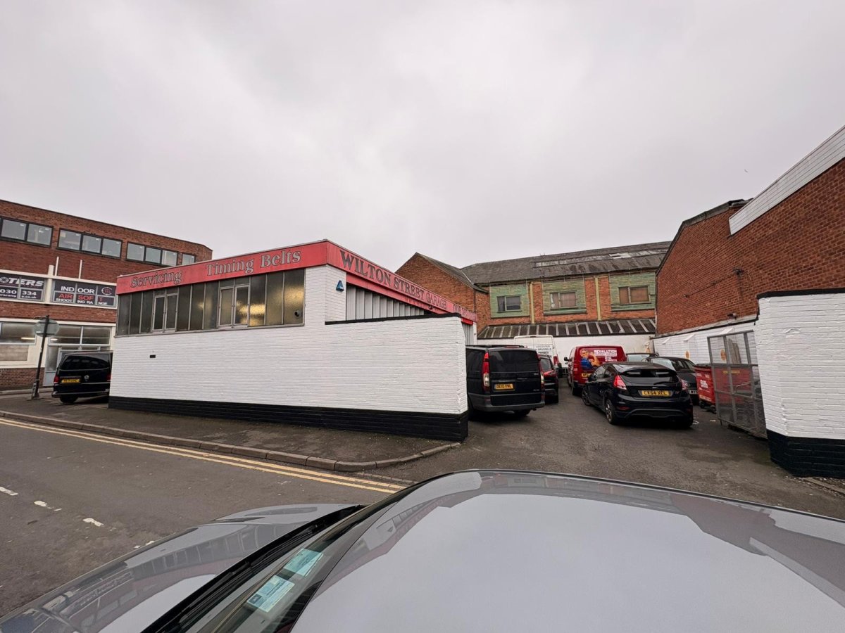 Industrial Unit in Leicester - photo 4