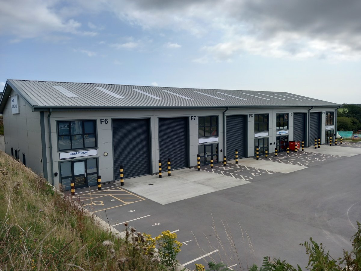 Industrial Unit in Helston - photo 4