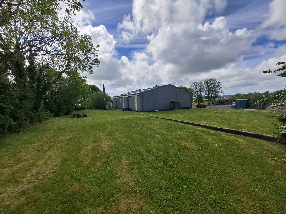 Industrial Unit in Helston - photo 3
