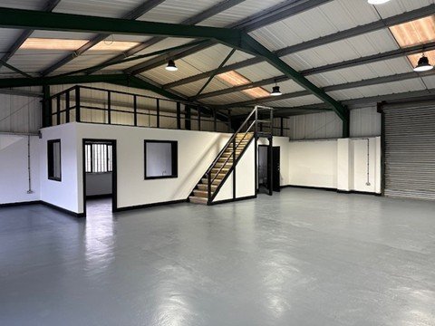 Industrial Unit in Evercreech - photo 3
