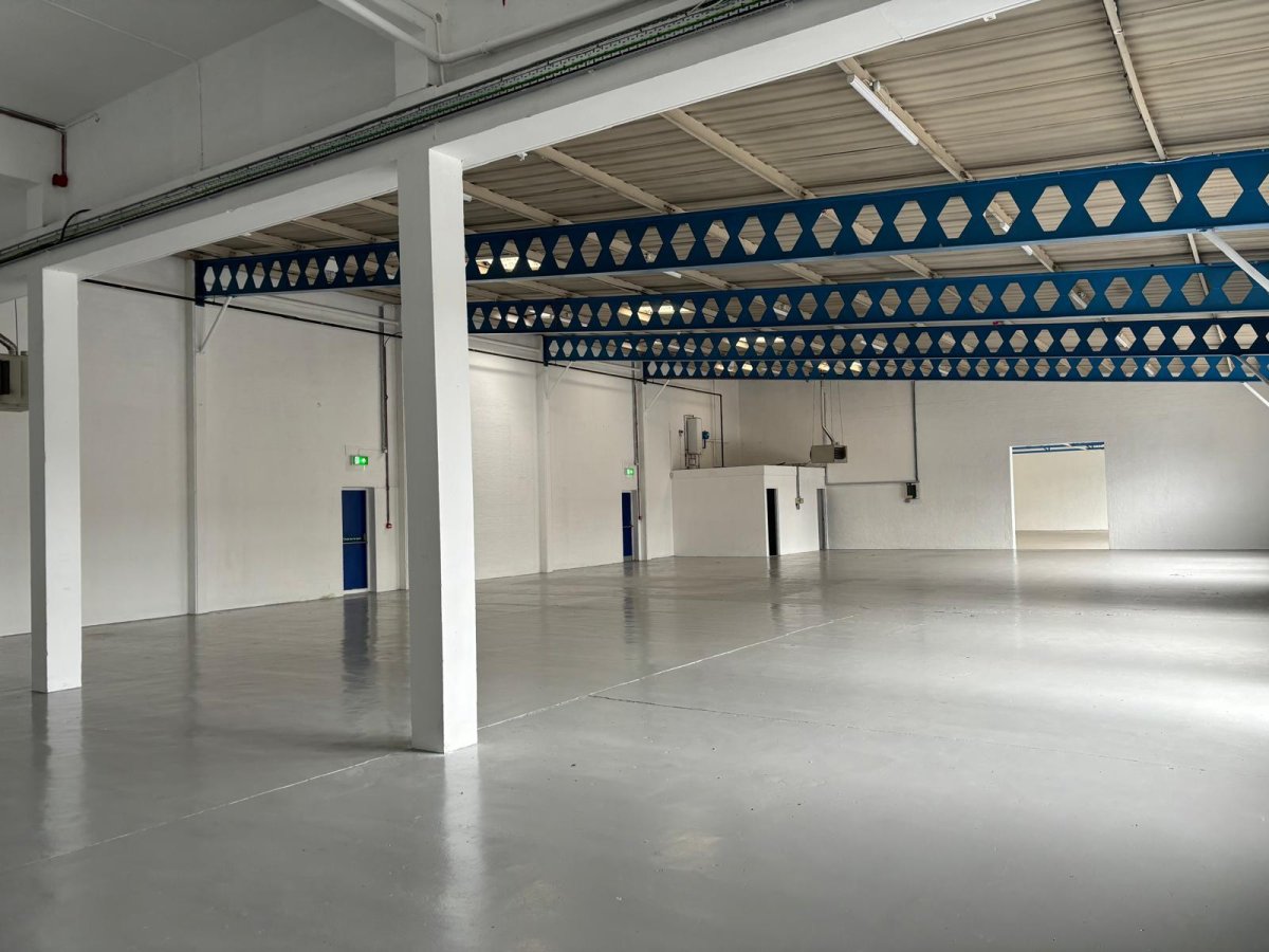 Industrial Unit in Hitchin - photo 3