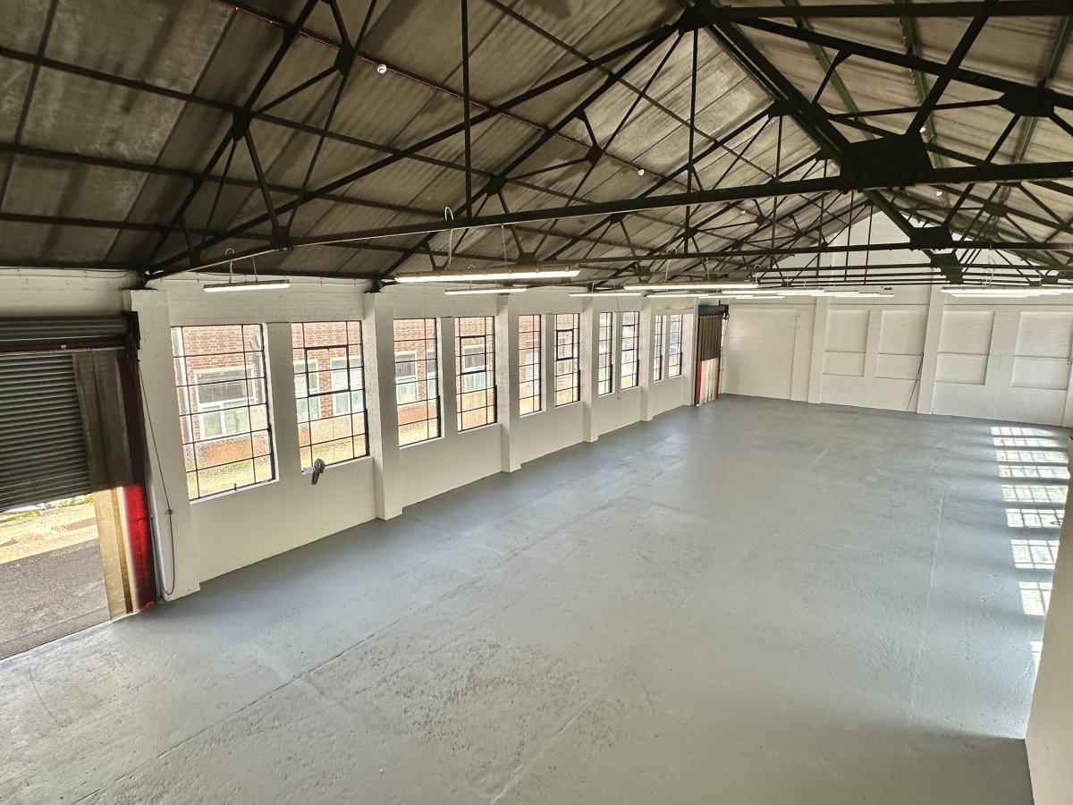 Industrial Unit in Hitchin - photo 3
